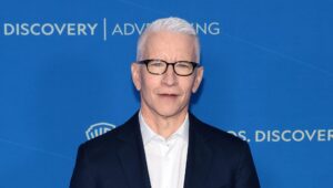 anderson-cooper-net-worth:-how-much-money-does-a-cnn-anchor-make?