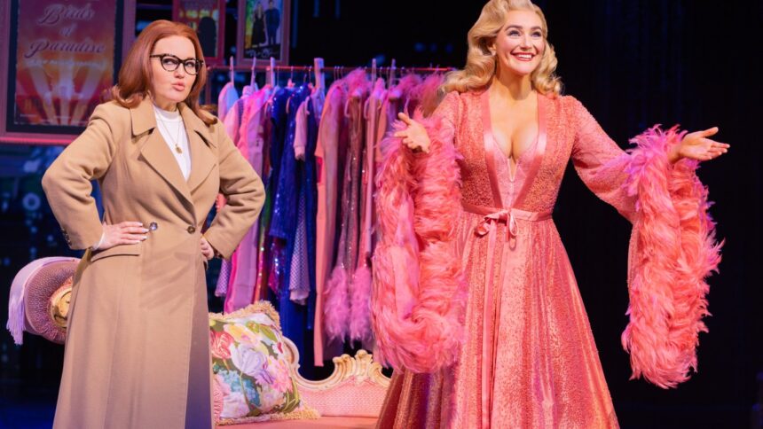 “death-becomes-her”-to-end-its-broadway-run