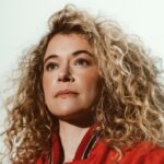 tatiana-maslany-is-returning-to-television-she’s-still-trying-to-figure-it-out.