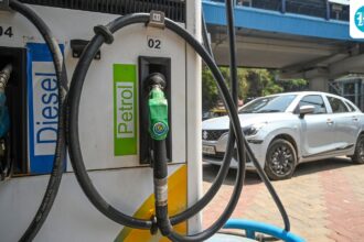 gasoline-and-diesel-prices-rose-again-within-a-week-by-about-90-piasters-per-litre