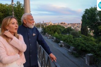 ‘melody’-reunion:-pm-modi-and-italy’s-meloni-break-the-internet-once-again-with-stunning-photos-of-rome