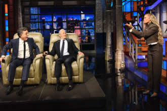 jon-stewart-surprises-stephen-colbert-with-a-comfortable-chair-and-a-guest-in-his-final-appearance-on-the-“late-show”