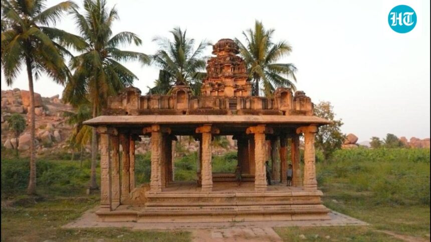 asi-discovers-a-vijayanagara-era-temple-near-hampi-in-karnataka