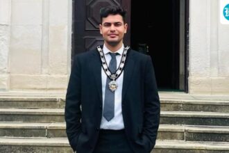 rohtak-born-tusshar-is-the-youngest-mayor-of-indian-origin-in-the-uk