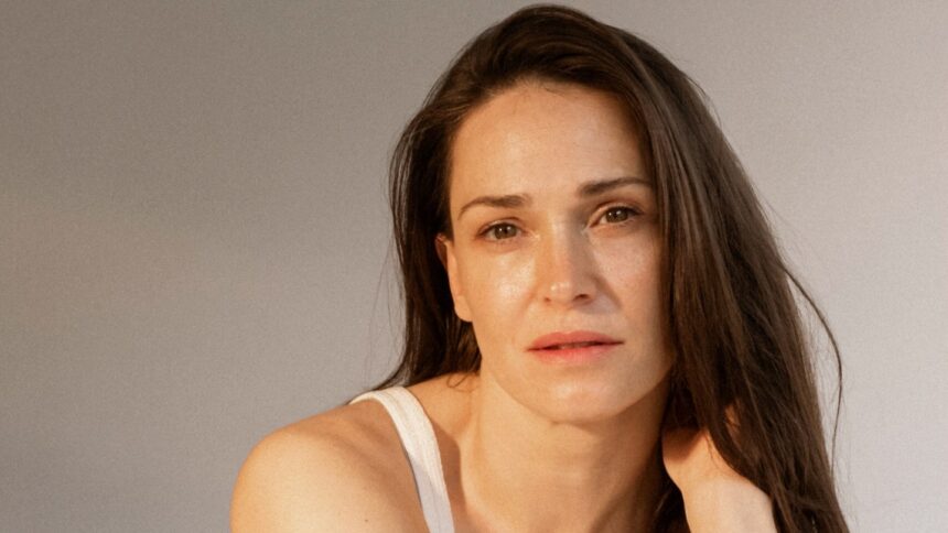 mary-mena-stars-in-alexandra-mathieus-first-film-the-alternative-love-triangle-drama-shibboleth-exclusive | GIBN mary-mena-stars-in-alexandra-mathieu’s-first-film,-the-alternative-love-triangle-drama-“shibboleth”-(exclusive)