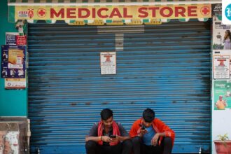 nearly-8-lakh-chemists-in-india-observe-24-hour-lockdown:-what-are-their-demands?