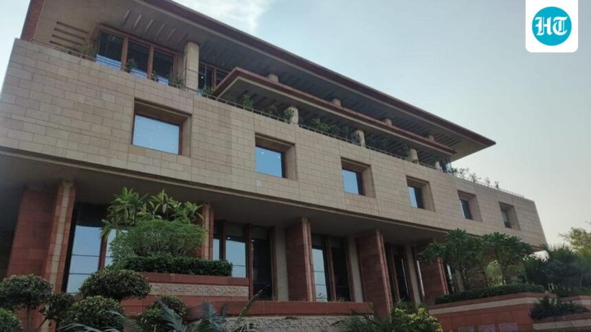 criminal-contempt-tanashahi-judiciary-a-delhi-court-sentenced-the-youtuber-to-6-months-in-prison | GIBN criminal-contempt,-tanashahi-judiciary:-a-delhi-court-sentenced-the-youtuber-to-6-months-in-prison