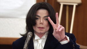 “michael”-avoided-michael-jackson’s-sexual-harassment-accusations,-but-this-netflix-docuseries-certainly-doesn’t