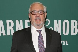 who-was-barney-frank?-5-things-to-know-about-the-gay-rights-legislator-and-activist