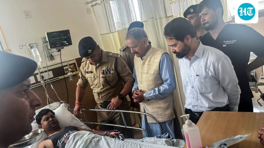 an-elderly-woman-was-killed-and-16-others-injured-after-an-air-conditioner-explosion-sparked-a-fire-at-a-dehradun-hospital | GIBN an-elderly-woman-was-killed-and-16-others-injured-after-an-air-conditioner-explosion-sparked-a-fire-at-a-dehradun-hospital.