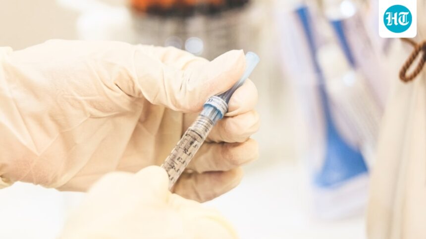 cosmetics-can-only-be-rubbed,-sprayed-or-injected:-the-government-body-explains