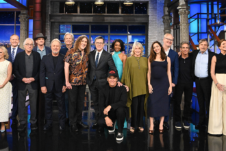 stephen-colbert-is-grilled-by-famous-friends-on-the-eve-of-the-“late-show”-finale.