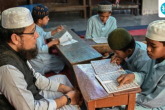singing-of-‘vande-mataram’-made-compulsory-in-all-madrassas-in-bengal:-state-government-order