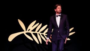 ruben-ostlund-adds-a-new-scene-to-“entertainment-system-is-broken”-with-nicholas-braun