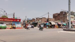 the-temperature-in-the-hottest-region-in-india-remains-above-48-degrees-celsius-for-the-fourth-day-in-a-row,-and-residents-call-it-‘agni-pariksha’.