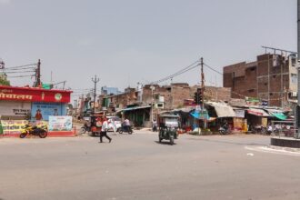the-temperature-in-the-hottest-region-in-india-remains-above-48-degrees-celsius-for-the-fourth-day-in-a-row,-and-residents-call-it-‘agni-pariksha’.