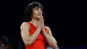‘why-should-wrestling-suffer?’:-delhi-hc-pulls-wfi-over-vinesh-phogat’s-disqualification-from-2026-asian-games