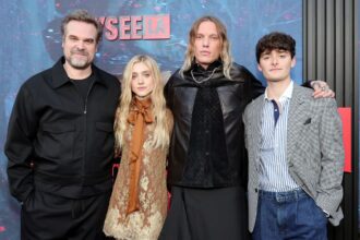 ‘stranger-things’-stars-in-secret-viral-episode-fan-theory:-‘that-was-crazy’