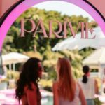 paris-hilton’s-coachella-beauty-secret:-the-smart-mirror-you-need-to-know
