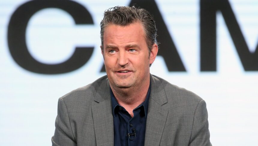 matthew-perry’s-$1,650-wallet-and-jennifer-aniston’s-letter-that-tells-the-true-story