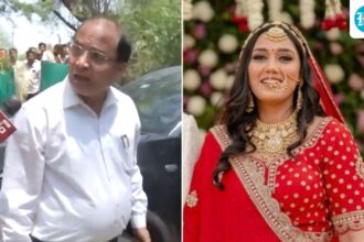 giripala-singh’s-lawyer-explodes-in-front-of-the-camera-and-starts-hitting-the-hood-of-the-car:-“what-kind-of-behavior-is-this?”