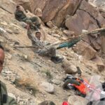 helicopter-crash-near-leh:-injured-general-poses-for-photo,-pilot-flashes-‘victory’-sign-in-viral-selfie