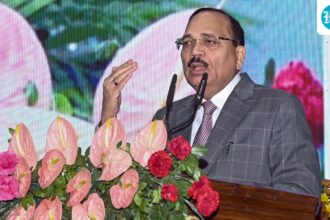 lawyers-and-former-civil-servants-write-to-cji-over-‘unfair’-comments-against-environmental-activists:-‘potentially-dangerous’