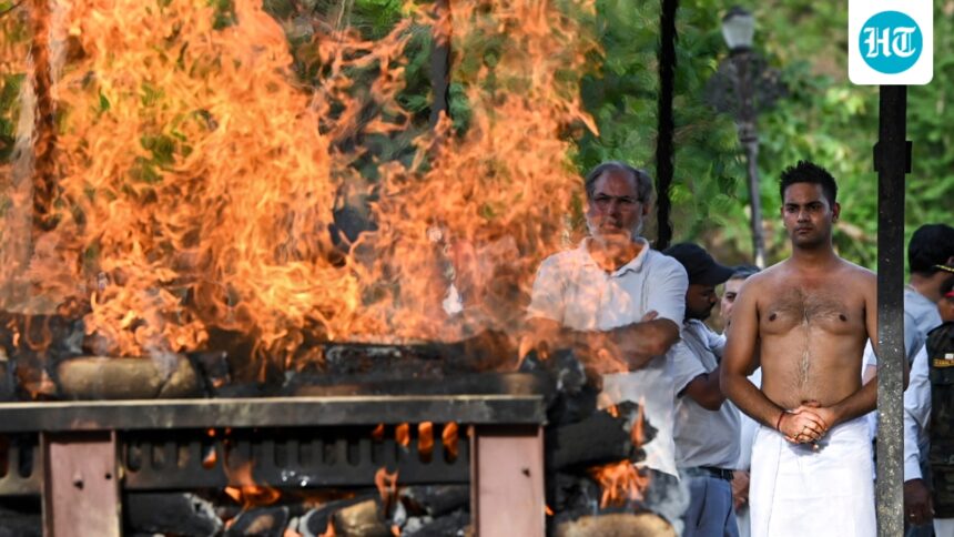 twisha-sharmas-body-was-cremated-after-the-second-death-in-the-dowry-death-case-in-bhopal | GIBN twisha-sharma’s-body-was-cremated-after-the-second-death-in-the-‘dowry-death’-case-in-bhopal