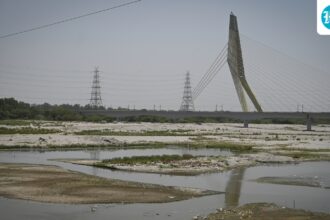 delhi’s-water-supply-is-affected-as-yamuna-levels-drop-amid-heat-problems