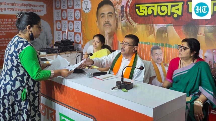 bengal-chief-minister-suvendu-adhikari-holds-the-second-janata-darbar-and-listens-to-public-complaints | GIBN bengal-chief-minister-suvendu-adhikari-holds-the-second-‘janata-darbar’-and-listens-to-public-complaints