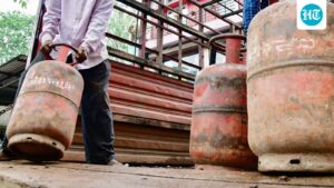 three-liquefied-gas-cylinders-exploded-in-a-house-in-chandigarh,-injuring-4-people