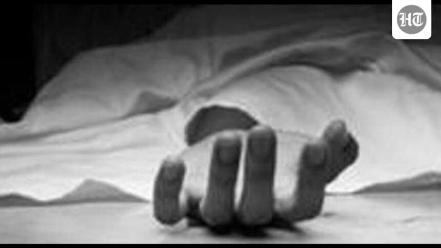 a-female-representative-sits-with-the-body-of-the-42-year-old-fashion-designers-son-for-5-days-and-prays-for-his-recovery | GIBN a-female-representative-sits-with-the-body-of-the-42-year-old-fashion-designer’s-son-for-5-days-and-prays-for-his-recovery