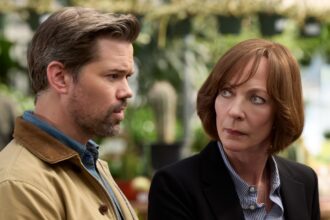 ‘miss-you,-love-you’-review:-allison-janney-and-andrew-rannells-lead-hbo’s-thoughtful-but-overly-moralized-grief-drama