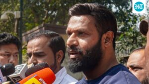 ‘he-should-not-be-punished-for-helping-a-muslim’:-aap-leader-backs-‘mohammed’-deepak,-offers-rs-50-lakh-assistance-to-keep-gym-afloat