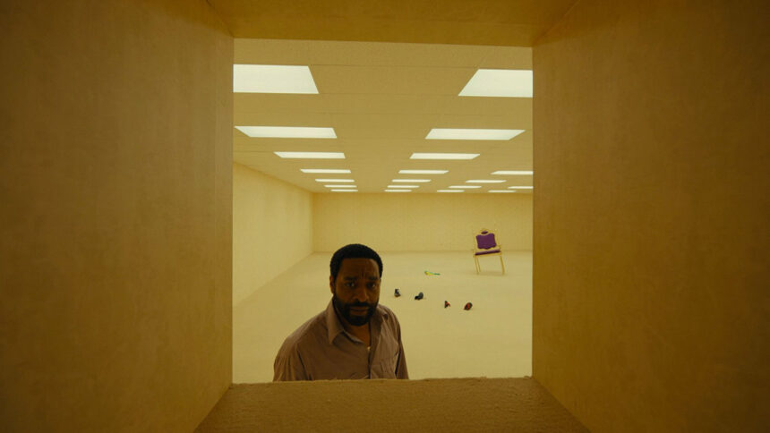 ‘back-rooms’-review:-chiwetel-ejiofor-and-renate-rainsef-get-lost-in-a24’s-creepy-but-unfinished-horror-film