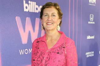 longtime-sony-music-general-counsel-julie-swidler-is-stepping-down