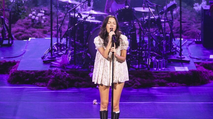 olivia-rodrigo-on-babydoll-dress-criticism:-‘it-shows-how-we-normalize-child-sexual-abuse-in-the-culture’