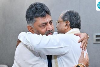 karnataka-cm-siddaramaiah-holds-closed-door-talks-amid-signs-of-power-shifting-to-dks