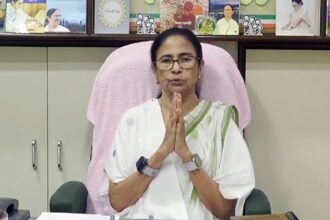 another-jolt-for-mamata-when-tmc’s-santanu-sen-walked-out-of-the-party-a-day-after-kakoli-ghosh-dastidar.