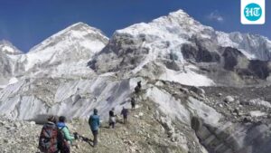 the-uttarakhand-government-is-planning-to-regulate-trekking-and-mountaineering-under-a-new-framework