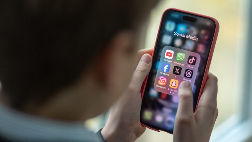 why-is-instant-entertainment-dominating-digital-culture?