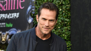 the-“sex-and-the-city”-star-is-quietly-moving-to-costa-rica-to-write-a-nine-book-epic-fantasy-series