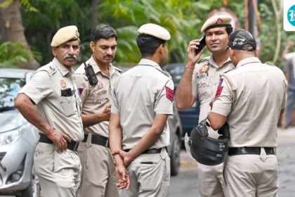 12-people-were-injured-in-clashes-between-rival-groups-in-the-villages-of-nuh-after-eid-prayers