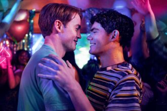 ‘heartstopper-forever’-movie:-updates-on-release-date,-cast,-how-to-watch-and-more