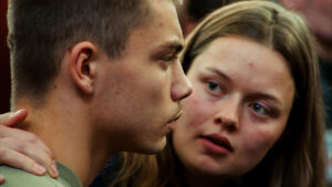 ‘the-hit’-review:-a-gripping,-feverishly-presented-french-drama-that-explores-incest-with-candor-and-emotion