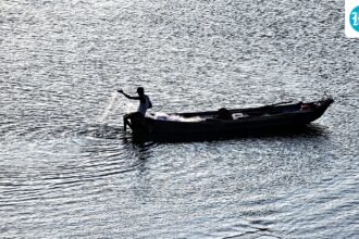 3-dead-and-4-missing-in-a-boat-capsize-in-ganga,-bihar