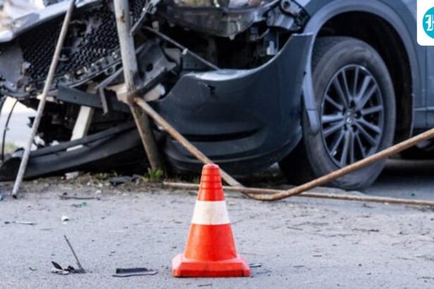 five-friends-were-killed-after-a-car-collided-with-a-parked-truck-on-the-karnataka-expressway