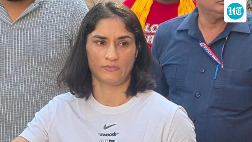sc-allows-vinesh-phogat-to-join-asian-games-trials,-exempts-from-hc-order