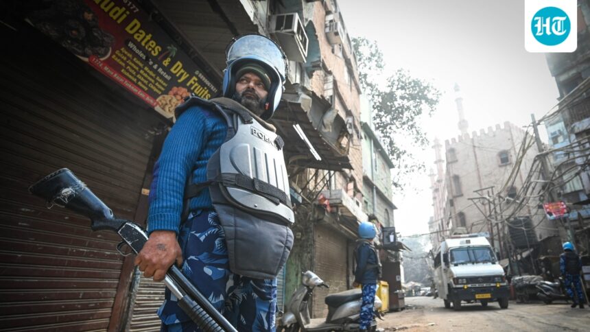 internet-suspension-in-parts-of-faridabad-haryana-today-in-view-of-the-demolition-campaign | GIBN internet-suspension-in-parts-of-faridabad,-haryana-today-in-view-of-the-demolition-campaign