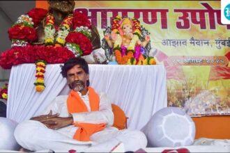 maratha-activist-garang-patel-ends-his-hunger-strike-following-the-government’s-12-point-proposal